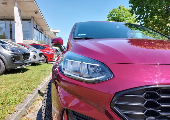 Ford Fiesta cena 75900 przebieg: 16000, rok produkcji 2021 z Szczyrk małe 92